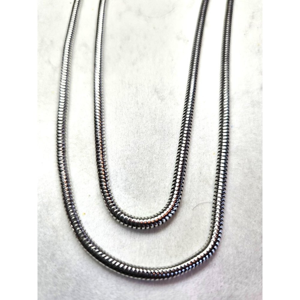 VINTAGE MONET 54inch  SERPENTINE CHAIN Silverstone Minimalist